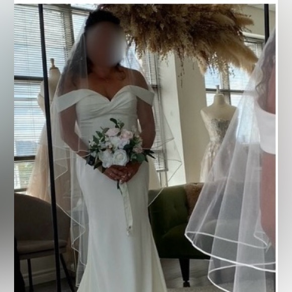 Bridal veil - Picture 3 of 3